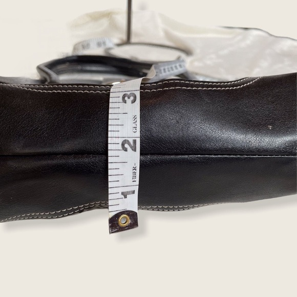 Coach Signature C Flap-over Soho Buckle Satchel - Picture 9 of 9